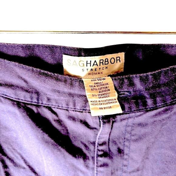 Sag Harbor Women's Stretch Navy Capris. Size 18W - Picture 4 of 8